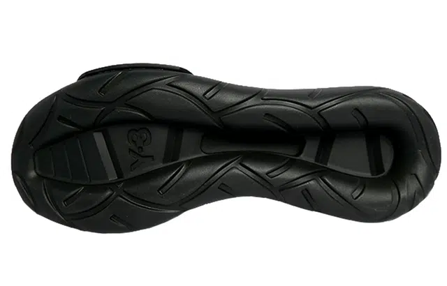 Y-3 Qasa