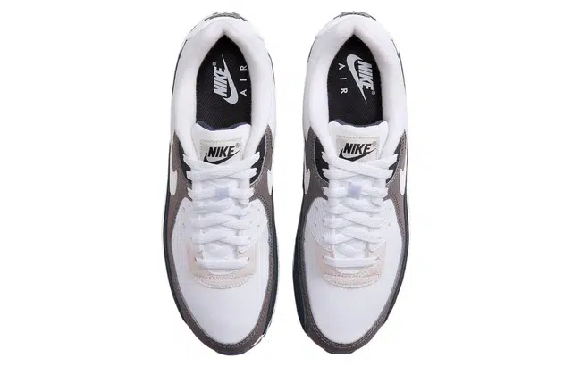 Nike Air Max 90