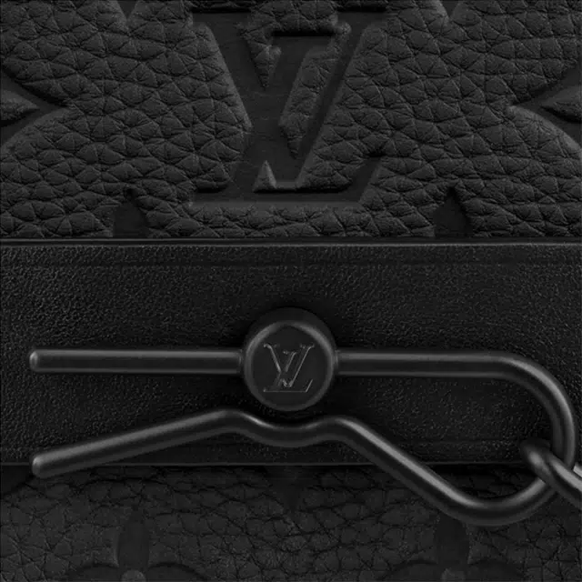 LOUIS VUITTON Steamer