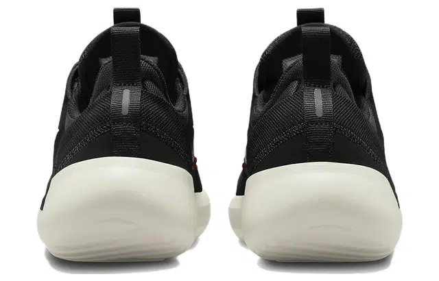 Nike E-Series AD