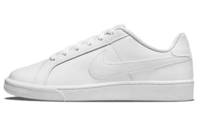 Nike Court Royale