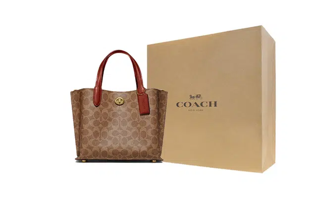 COACH Willow 24 Tote