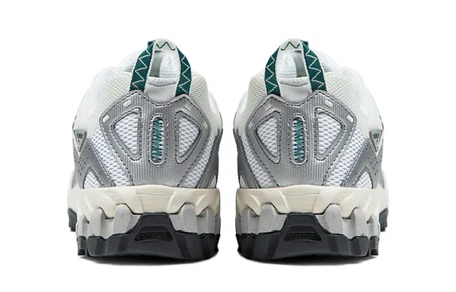 New Balance 610T "urbancore" Y2K