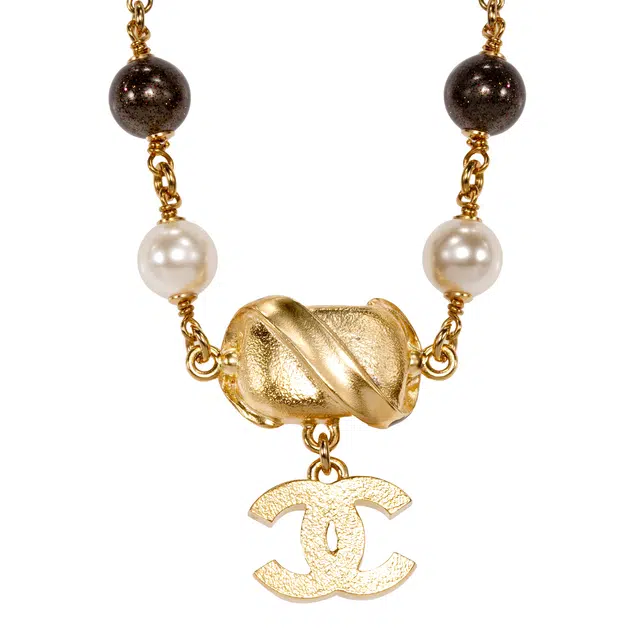 CHANEL Logo
