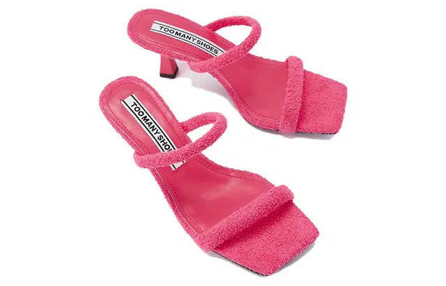 TOOMANYSHOES