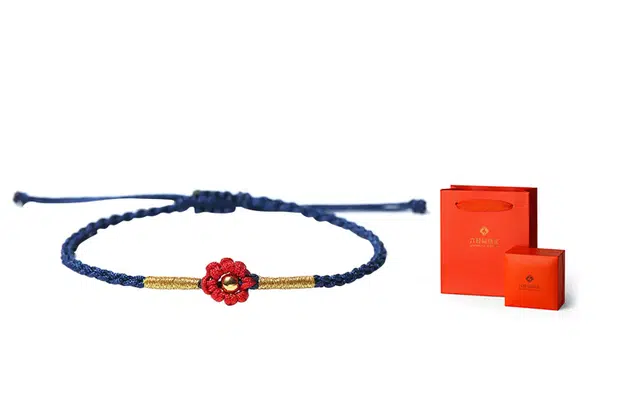 999