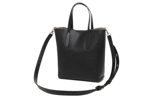 MICHAEL KORS MK Sinclair Logo