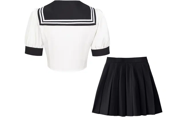 九条喵 撞色水手领蝴蝶结短款百褶裙制服套装 女款