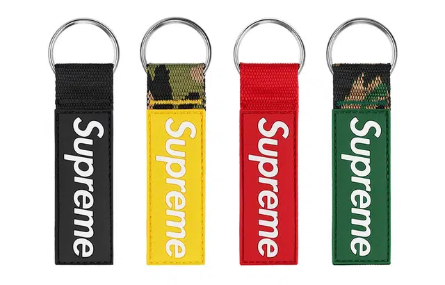 Supreme SS23 Week7 WEBBING KEYCHAIN