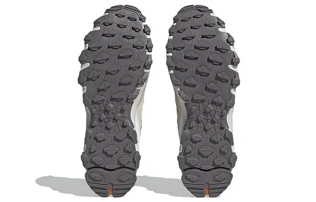 adidas originals Hyperturf Adventure