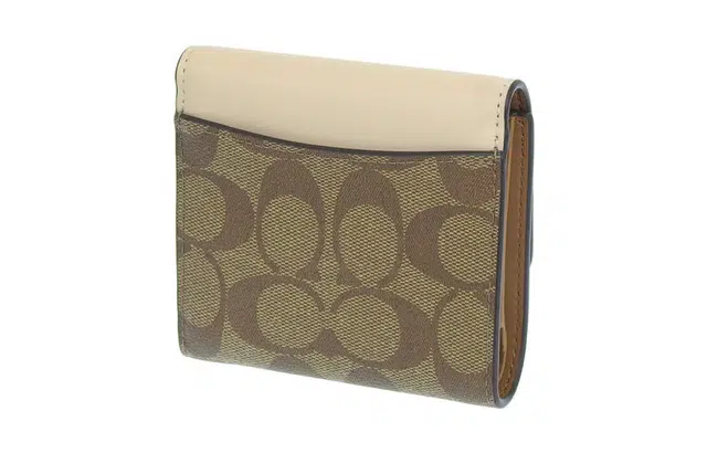 COACH Trifold Wallet 11