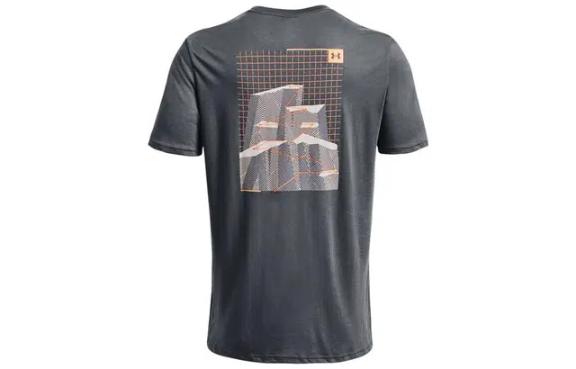 Under Armour T