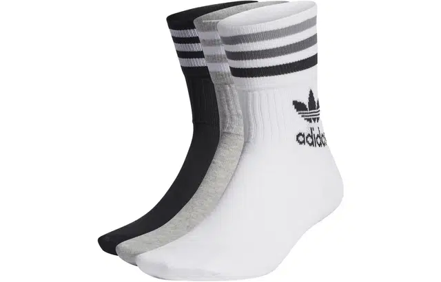 adidas originals Logo 3