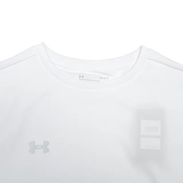 Under Armour T