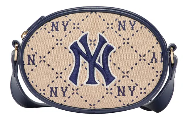 MLB