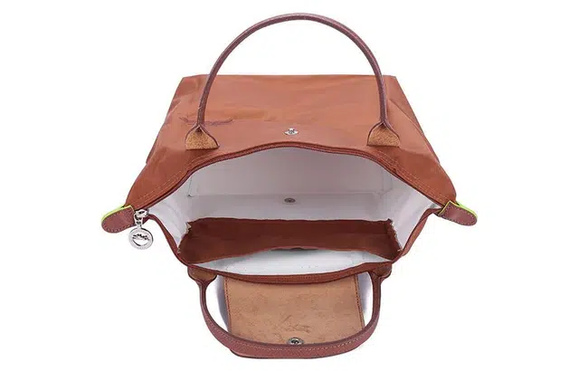 LONGCHAMP Le Pliage Green 23
