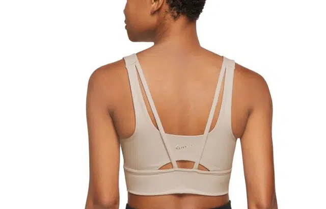 Nike Dri-Fit Alate Beige