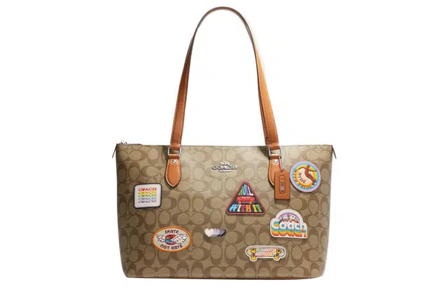 COACH Gallery Tote 37 Logo Tote