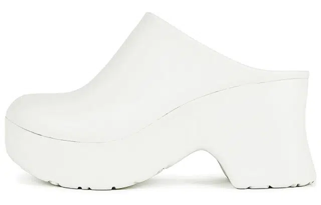 LOEWE 90
