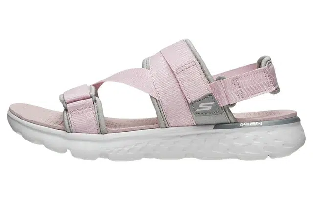Skechers