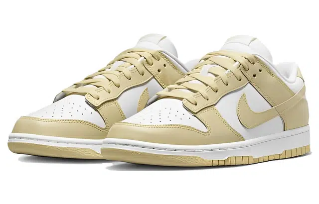 Nike Dunk Low "Team Gold"