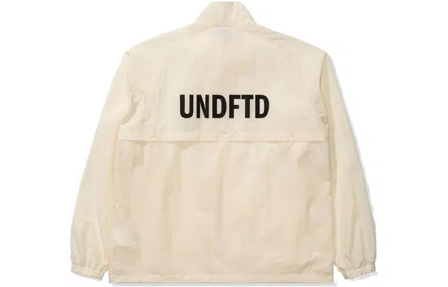 UNDEFEATED Logo
