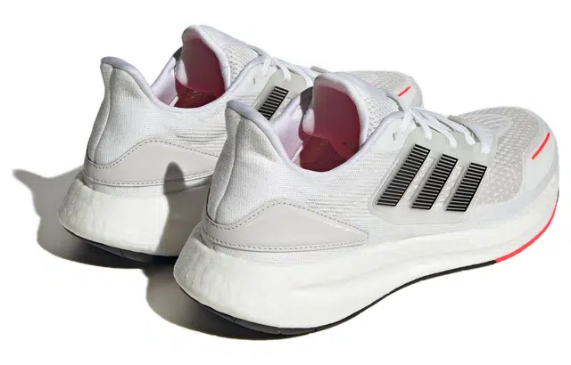 adidas Pureboost 22