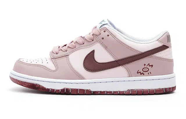 Nike Dunk Low GS Strawberry Pink