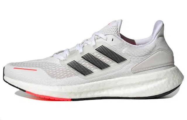 adidas Pureboost 22