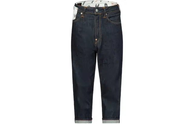 EVISU M