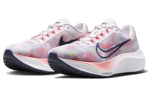 Nike Zoom Fly 5 Premium