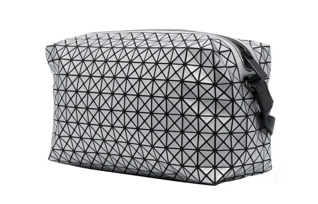 ISSEY MIYAKE
