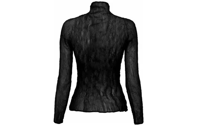 ISSEY MIYAKE SS23 T