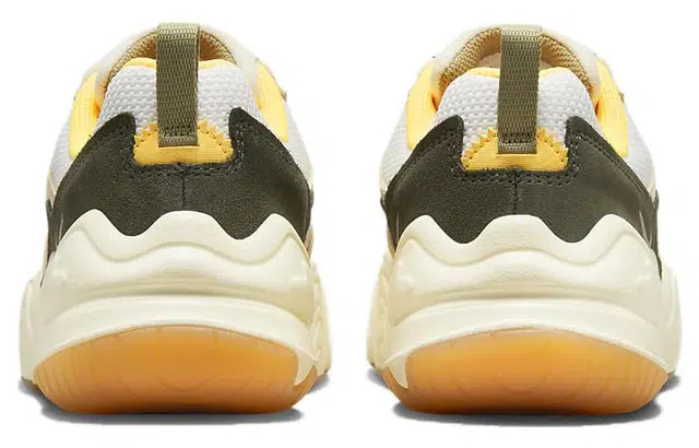Nike Tech Hera