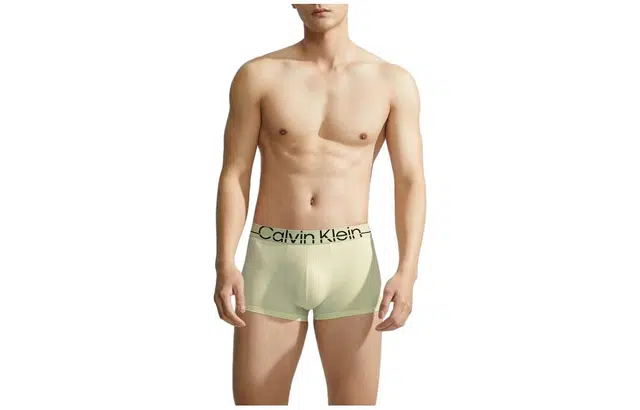 CKCalvin Klein 4D 1