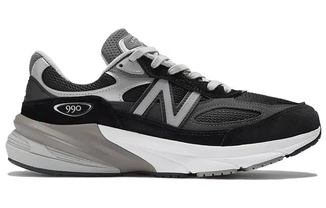 New Balance NB 990 V6