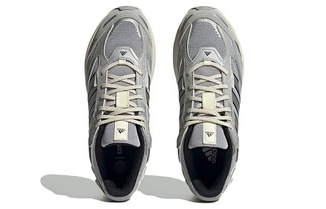 adidas Spiritain 2000