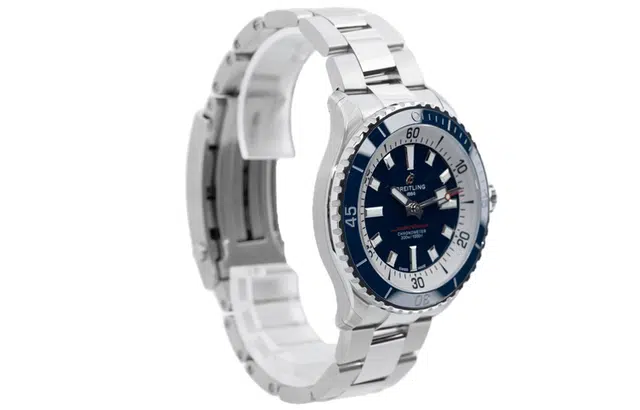 BREITLING 300 42mm A17375E71C1A1