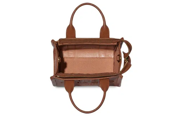 MARC JACOBS 18 Logo Tote