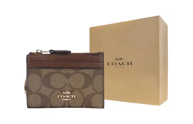 COACH Skinny 11 PVC