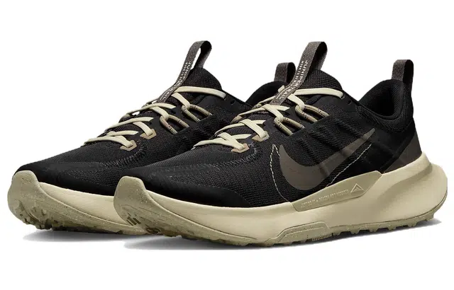 Nike Juniper Trail 2