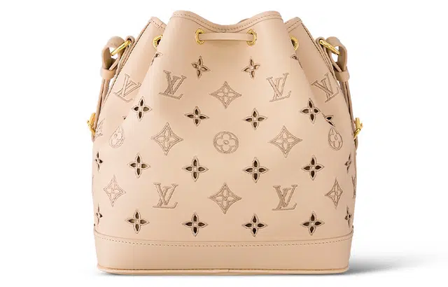 LOUIS VUITTON Petit Noe