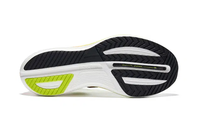 Saucony SLAY
