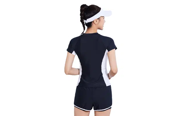 匹克 圆领撞色拼接短袖短裤分体泳衣 女款