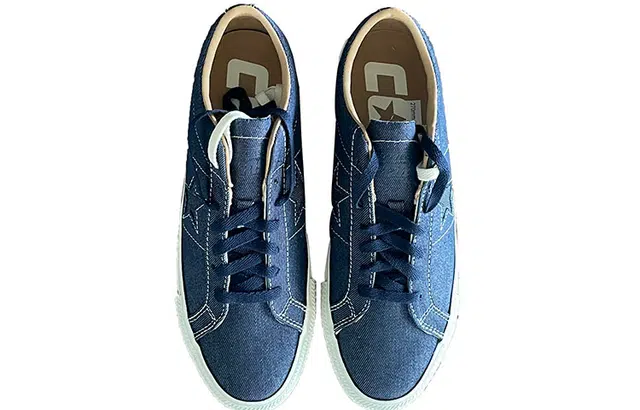 Converse One Star