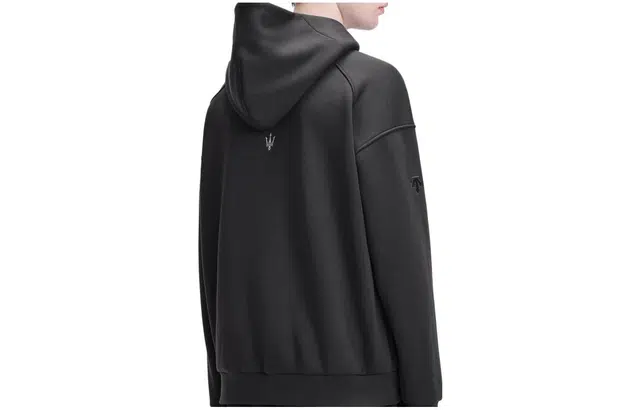 DESCENTE x