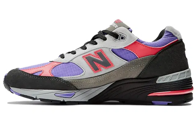 PALACE x New Balance NB 991 Made In Uk