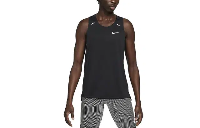 Nike Rise 365 Logo