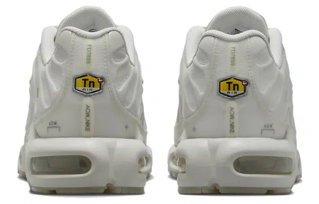 A-COLD-WALL* x Nike Air Max Plus "Stone"