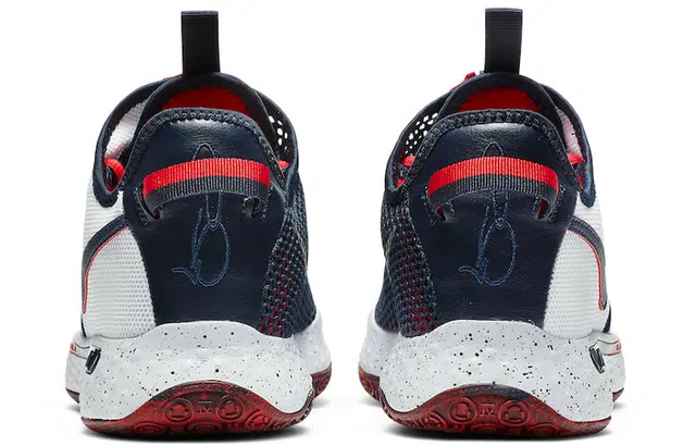 Nike PG 4